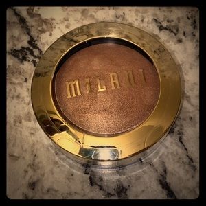 BRAND NEW - Milani baked highlighter